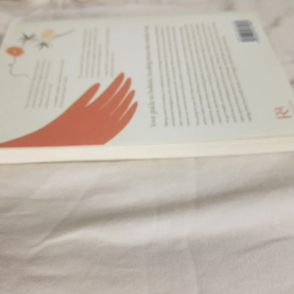 Roost Books‎ Radical Remedies Brittany Ducham OS White new Herbalist Guide